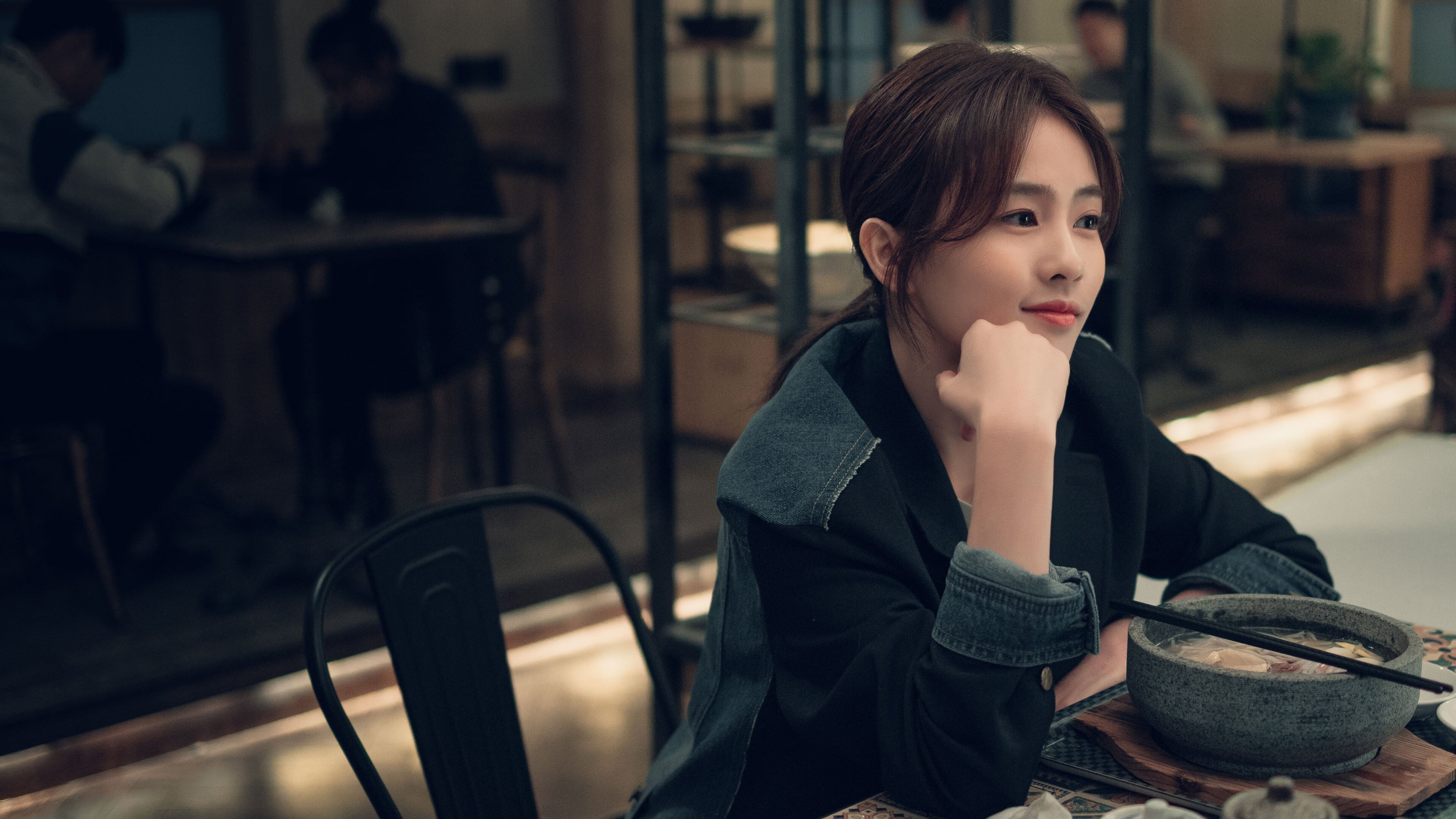 塞内加尔队在巴黎奥运会比赛中展现出高效的快攻配合,塞内加尔运动员