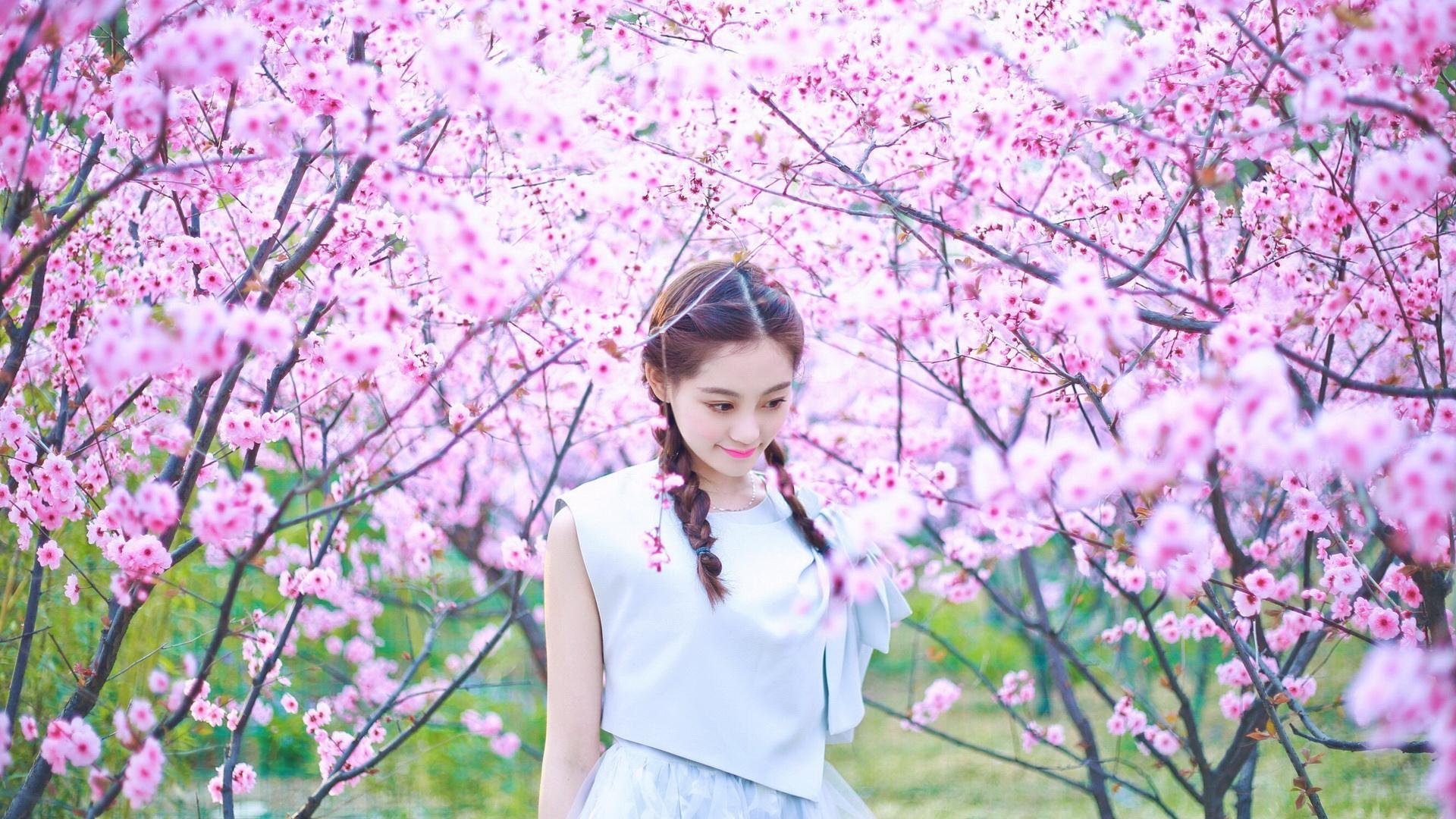 爱游戏登录入口-孙铭徽带伤坚守赛场，展现运动精神，孙铭徽集锦视频