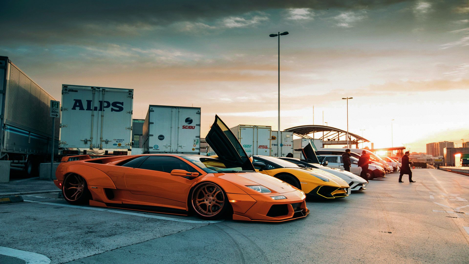 爱游戏官网-里昂新援开门红贡献关键进球，球队期待更多火力，里昂主场叫什么名字