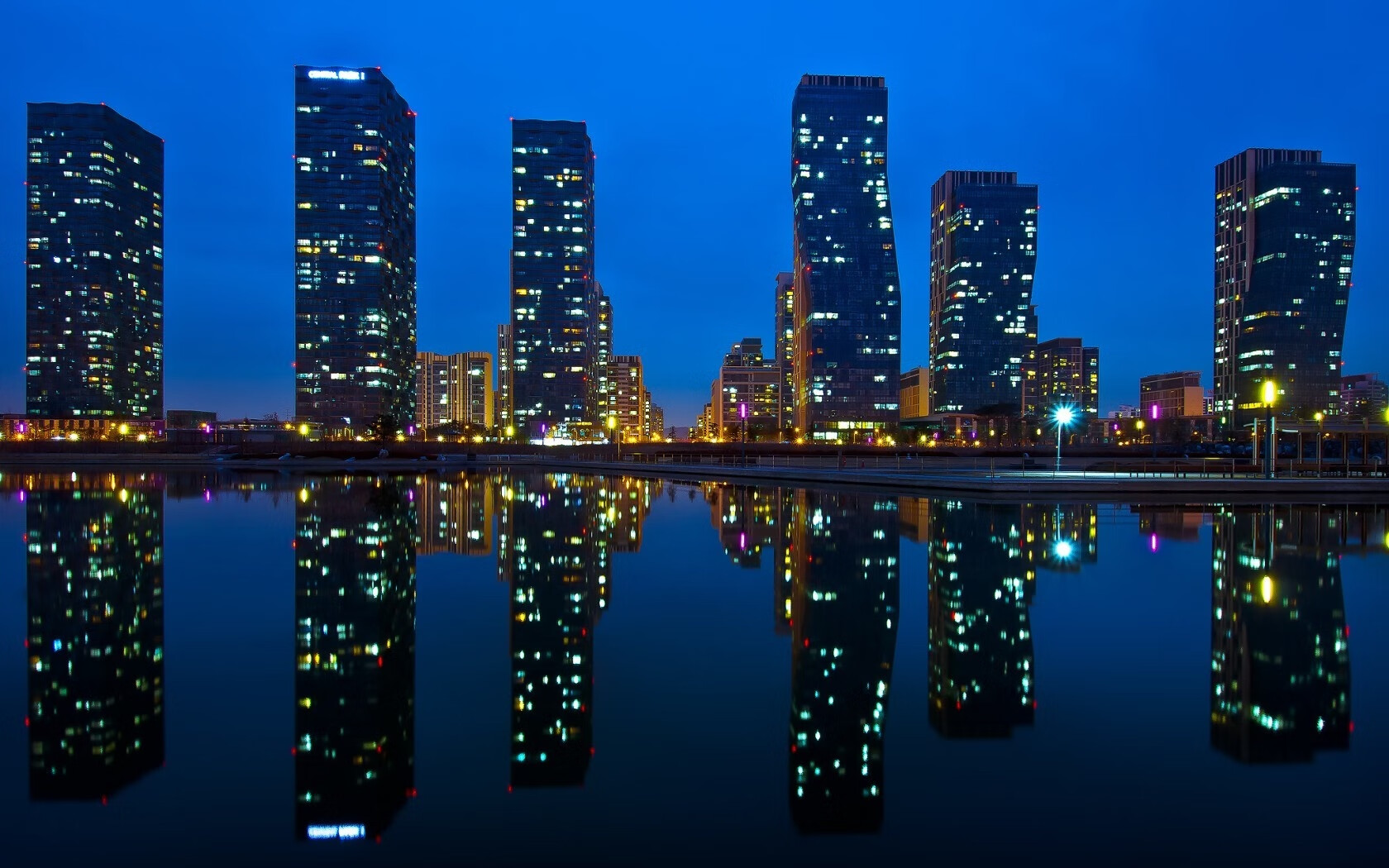 爱游戏体育平台-现代技术改变乒乓球发球与接球战术，研究乒乓球的接发球技术